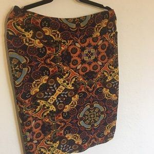 XL LulaRoe Cassie
